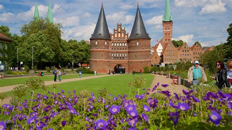 Visit Lübeck .